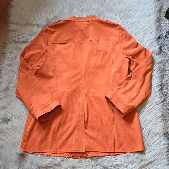 Chicos womens orange‎ suade jacket with goold buttons and detail size 1 - Picture 4 of 4